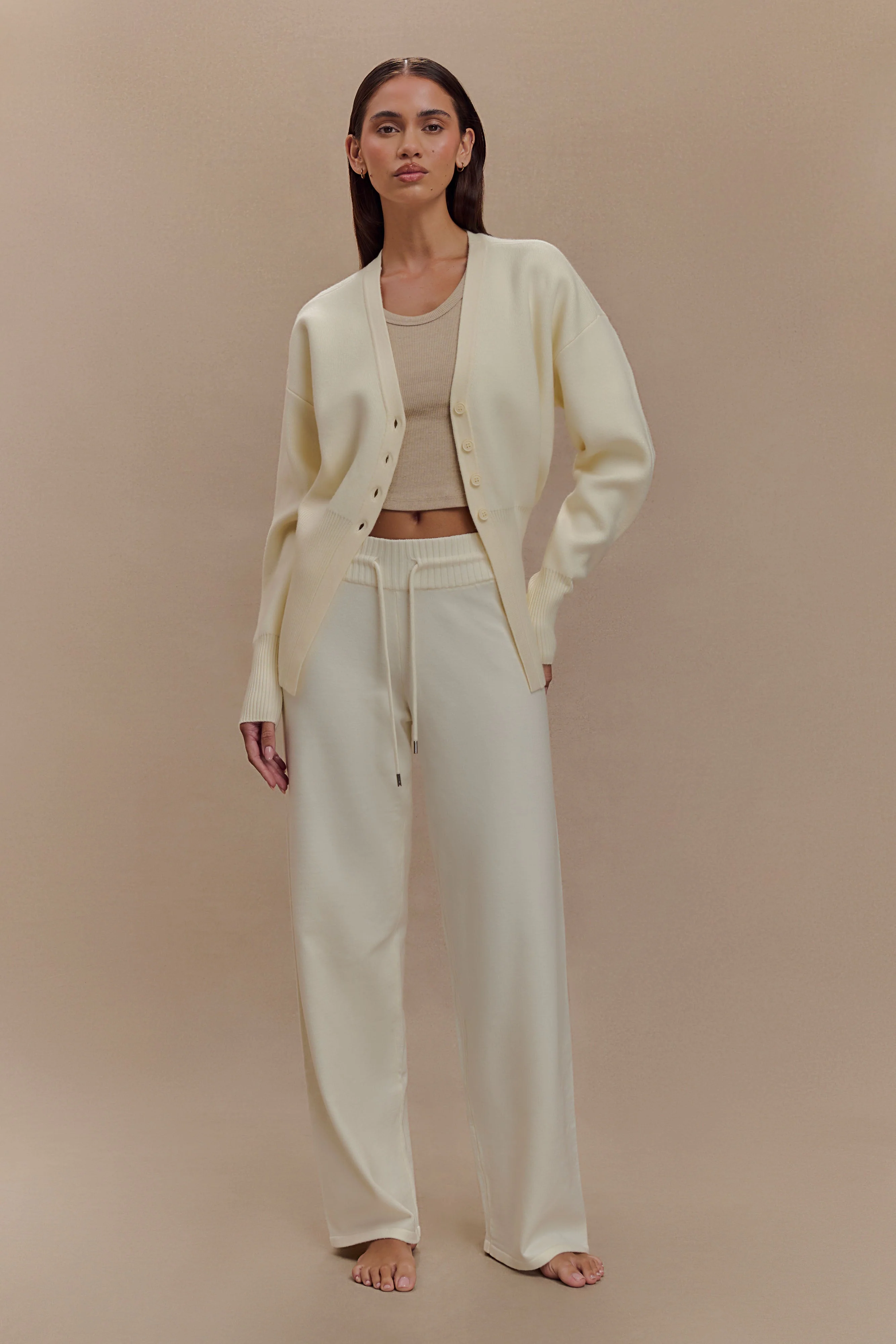 Alexia Buttoned Oversized Cardigan - Ivory - Image 6