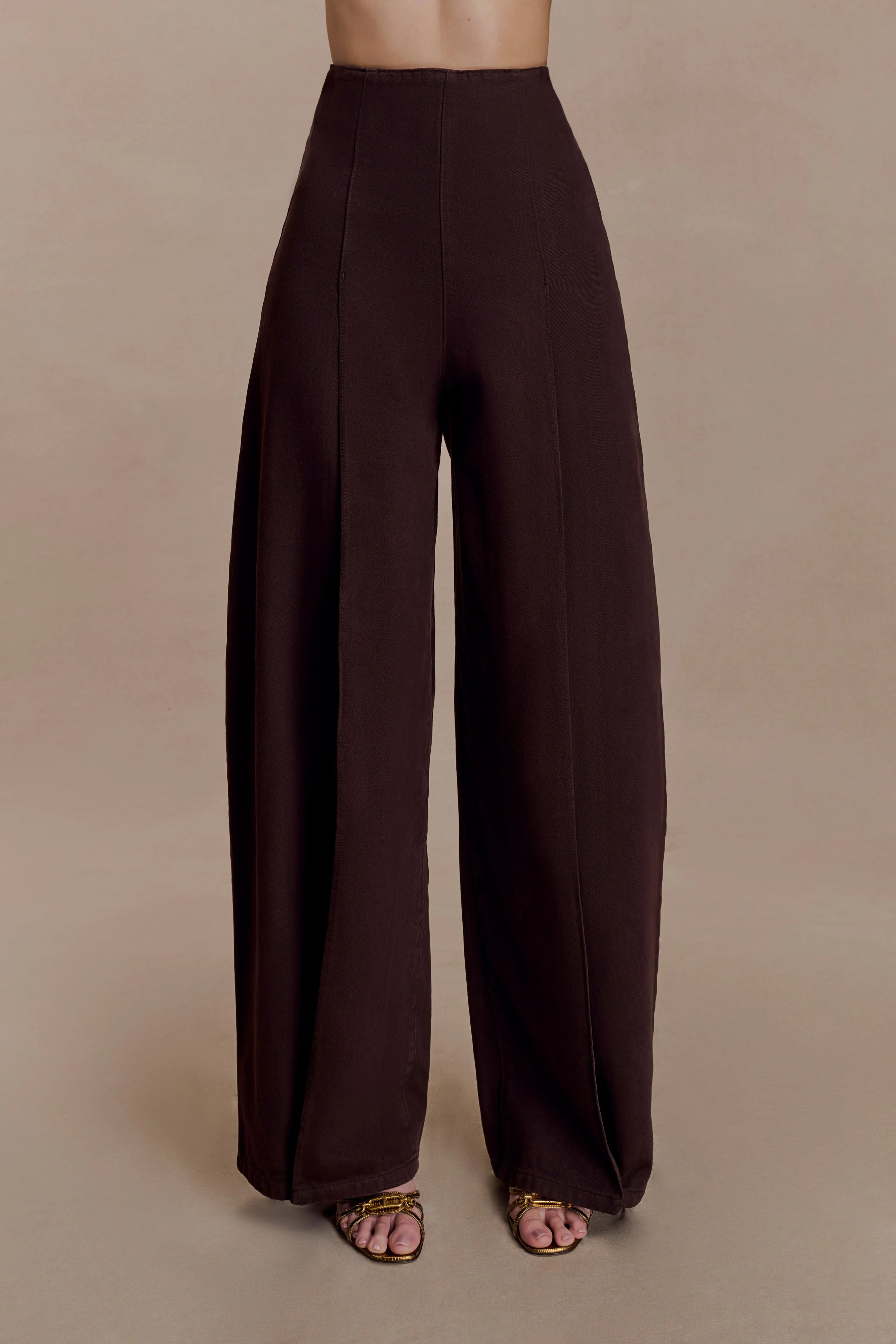 Beatrix High Rise Denim Jeans - Chocolate - Image 9