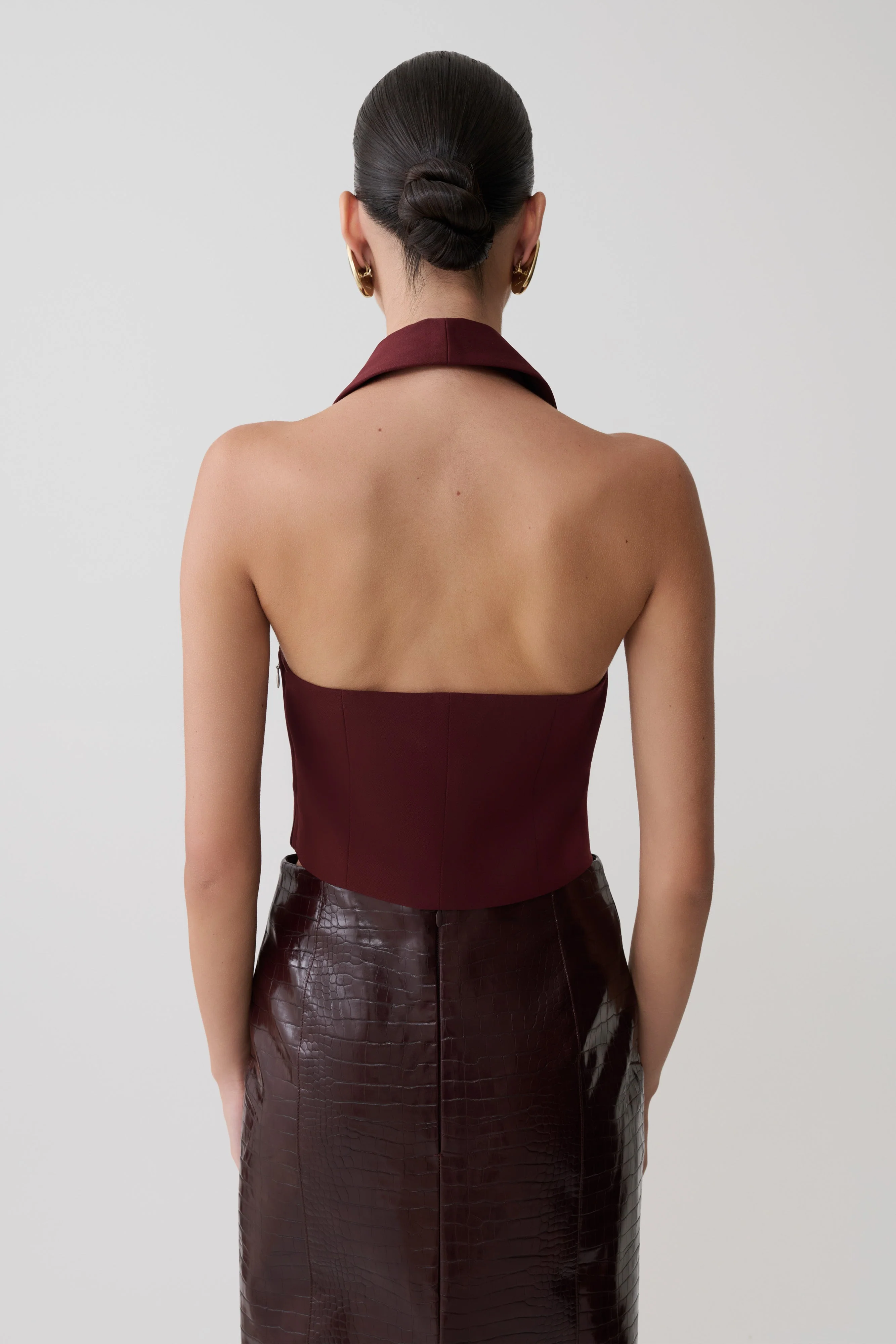 Calla Collared Sleeveless Halter Top - Merlot - Image 2