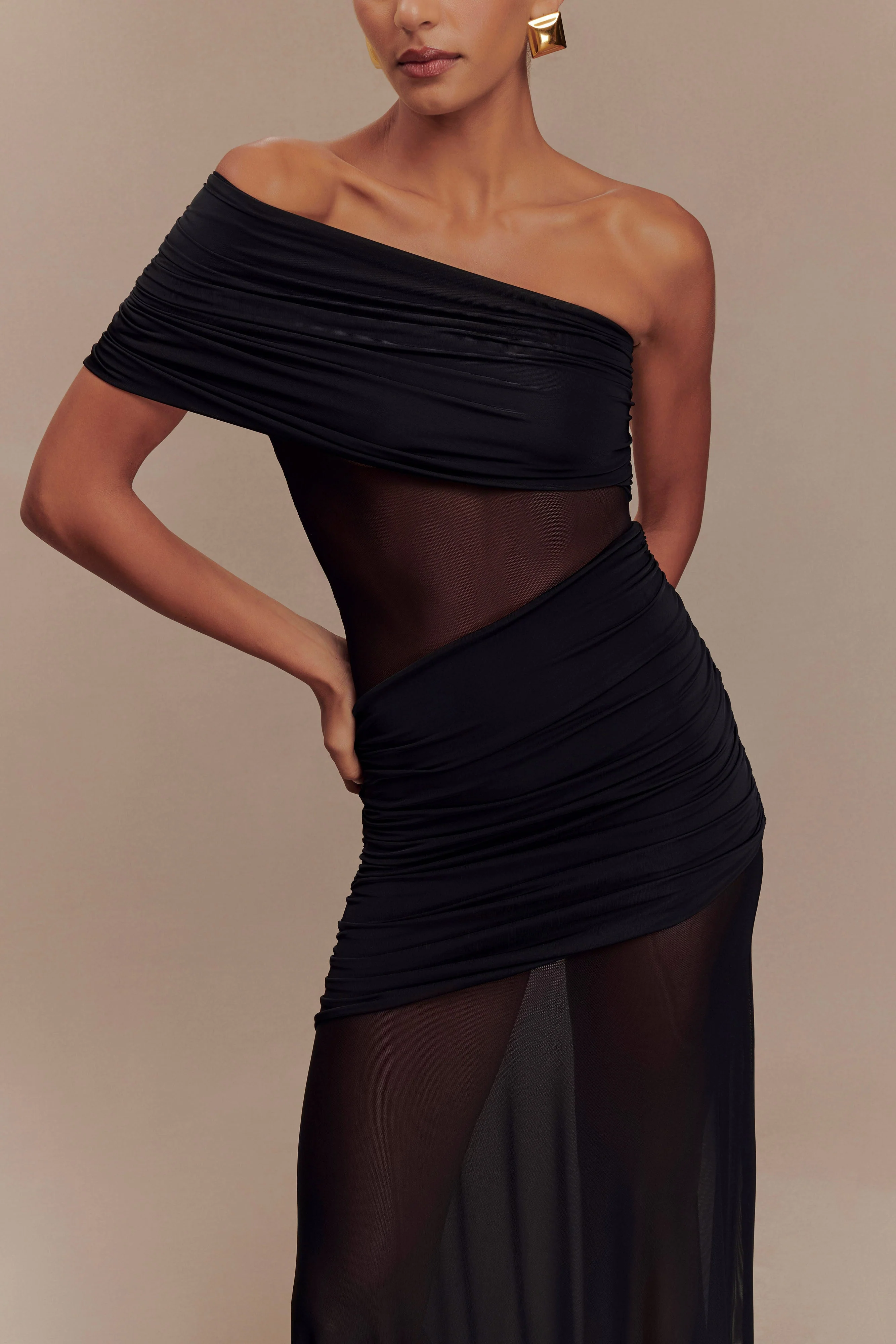 Dallas One Shoulder Mesh Maxi Dress - Black - Image 7